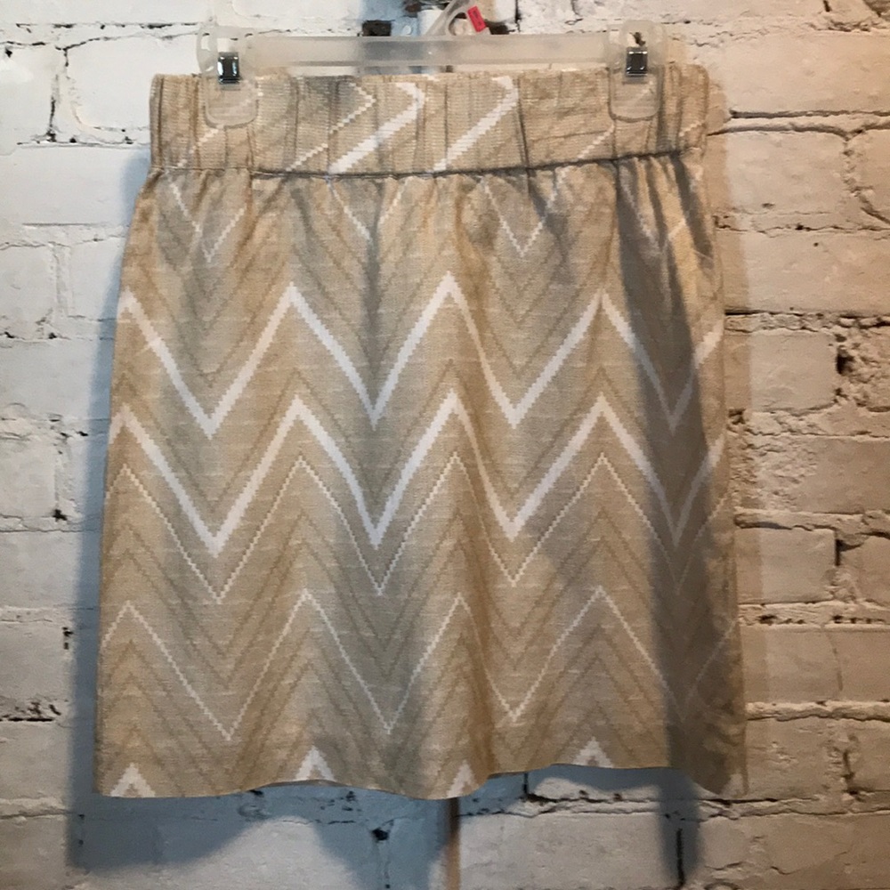 ☃️ 4/$20 Banana Republic Skirt Chevron Pattern